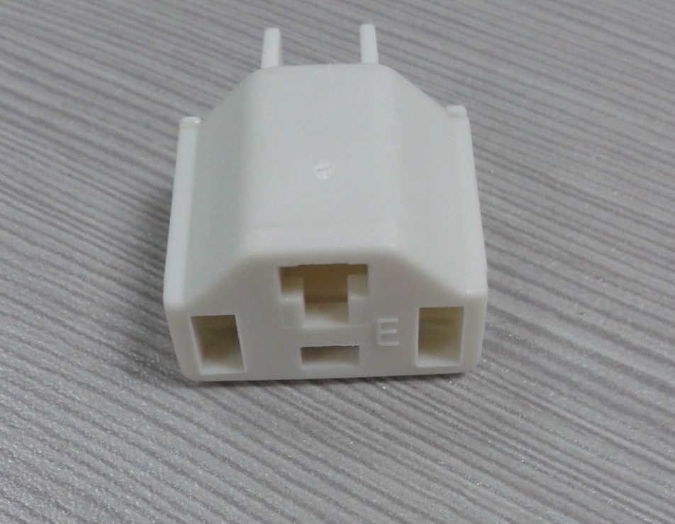 �Ƹ�ʽT��Ʒ��β�ڼ�